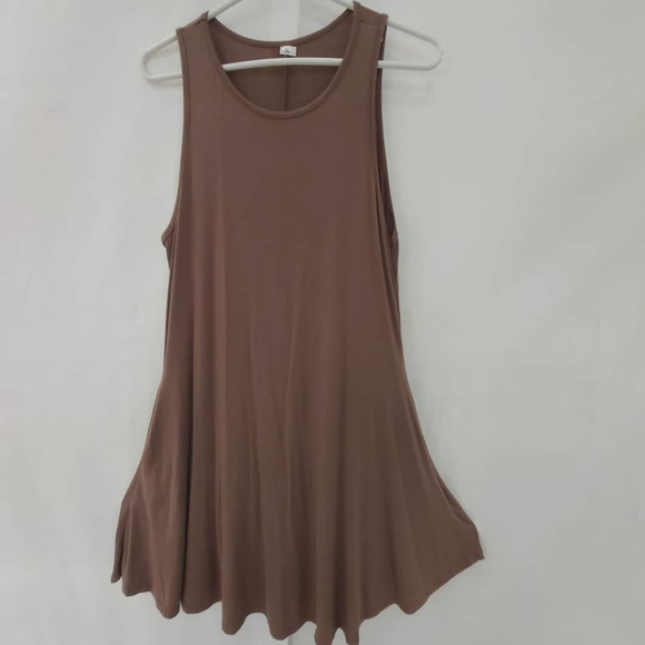 💢SOLD💢Taupe flair dress - Picture 6 of 7